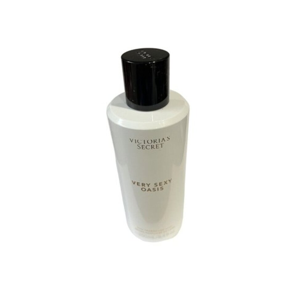 Victoria's Secret‎ Body Fragrance Mist Very Sexy Oasis 8.4 fl oz New